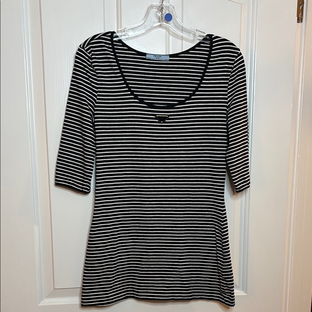 EUC PRADA Stripe Three-Quarter Sleeve Jersey Top women’s black & white size 42/6